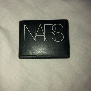 NARS Miss Liberty Highlighting Blush
